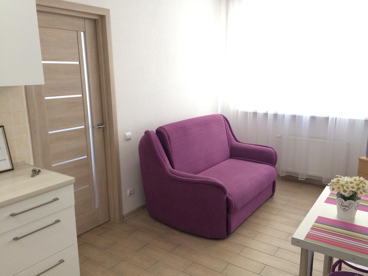 Cozy Apartment Near The Airport "Kyiv" Bagian luar foto